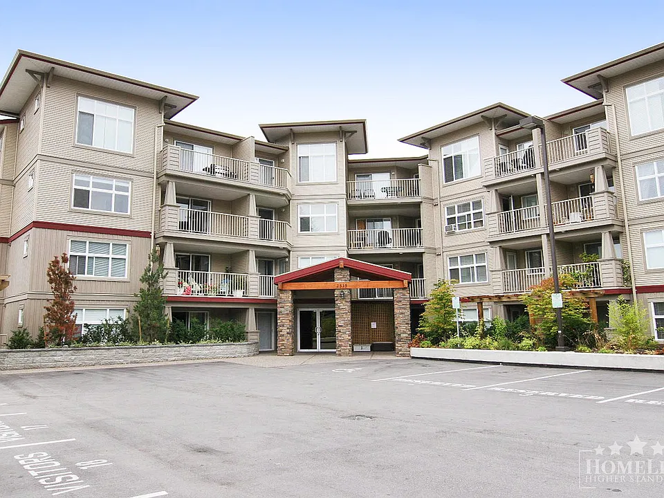 2515 Park Dr #211