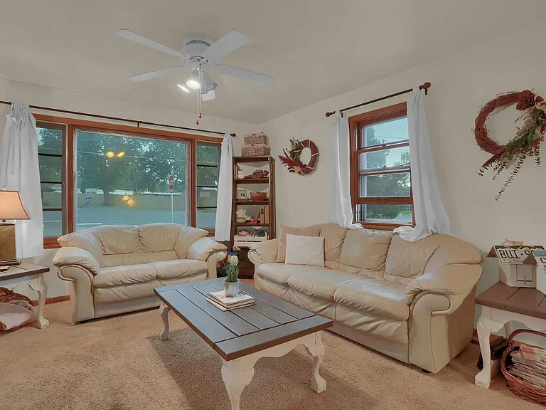 4002 Mallow Rd #A — Photo 5