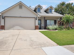 6804 Beverly Glen Dr, Fort Worth, TX 76132