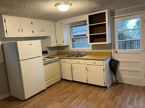 36 Holman Ave Photo 1