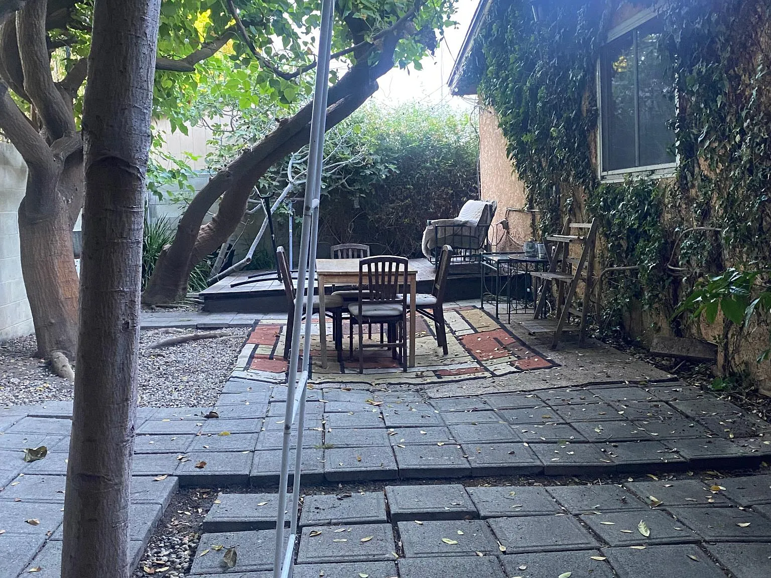 3 bed, $4,200 — Photo 3
