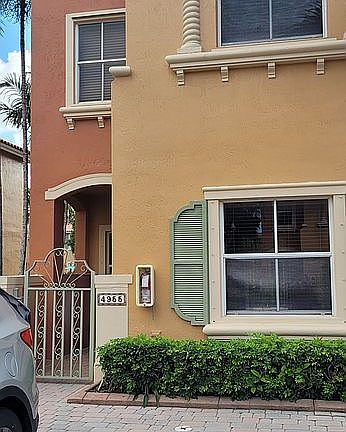 3rd image of 4955 Windward Way #4201