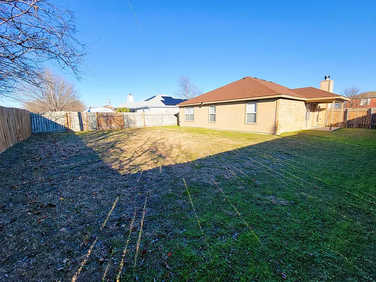 2303 Rainforest Ln — Photo 19