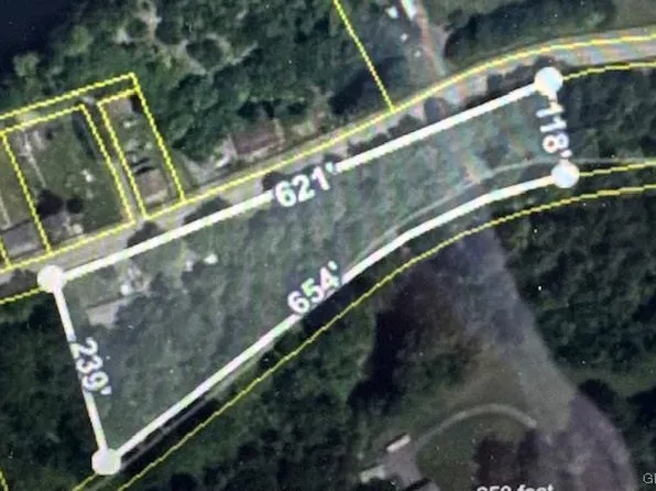 3668 Main St, Slatington, PA 18080