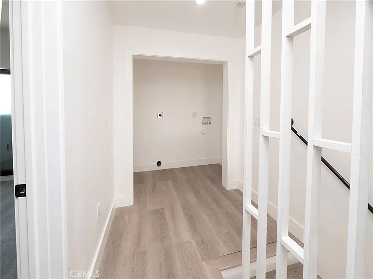 1571 Ricardo #2 — Photo 10