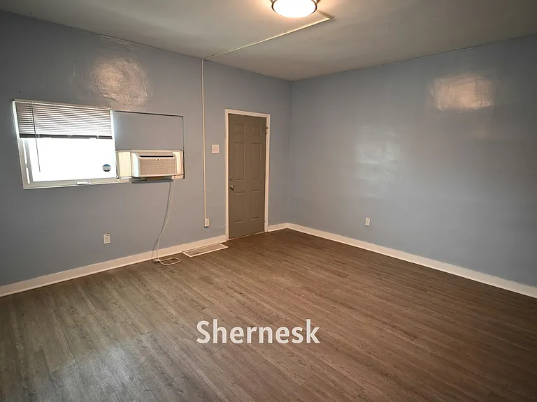 237 E 17th Ave — Photo 12