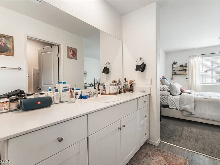 7850 Jupiter Sky St #1 — Photo 16