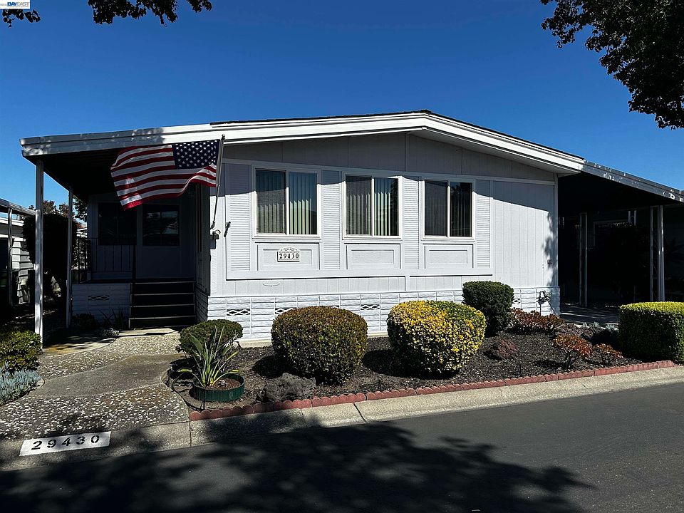 1st image of 29430 New Hampshire Way