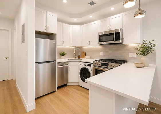 Kitchen, photo 1