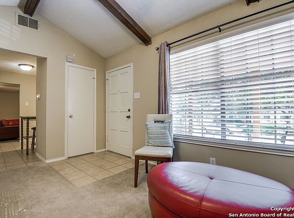 5th image of 317 Diana Dr