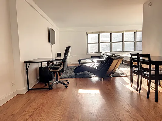 Rented by Keller Williams NYC | media 3