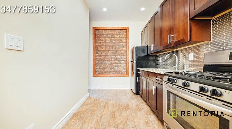 1st image of 593 Franklin Ave #1B