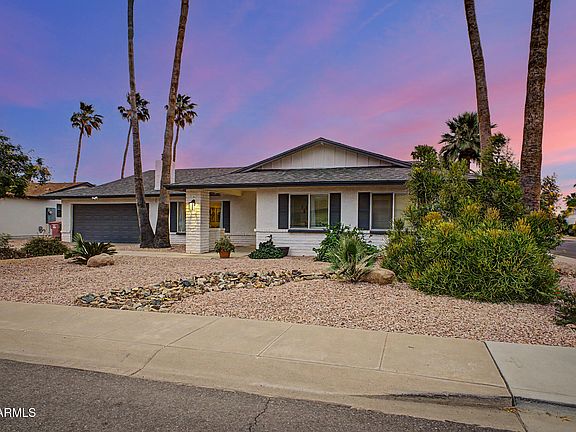3rd image of 8819 E CORTEZ Street