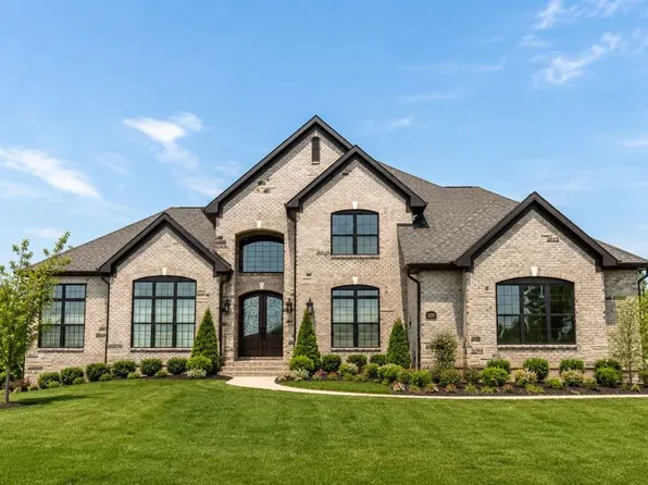 The Lorraine Plan, The Chateaux at Woodfield