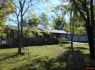 6085 Highway 202 E, Flippin, AR 72634
