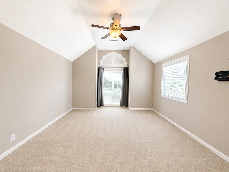 16308 SW Timberland Dr — Photo 13