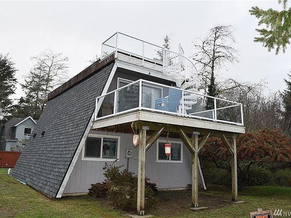 3rd image of 334 Cypress Ct SE