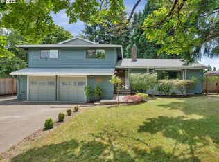 12390 SW Stillwell Ln, Beaverton, OR 97008
