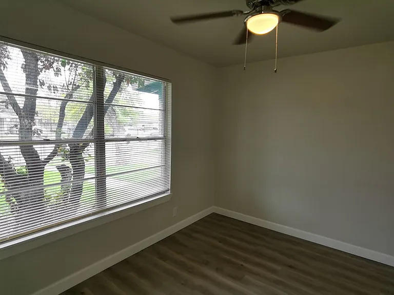 119 Knollwood Dr — Photo 21