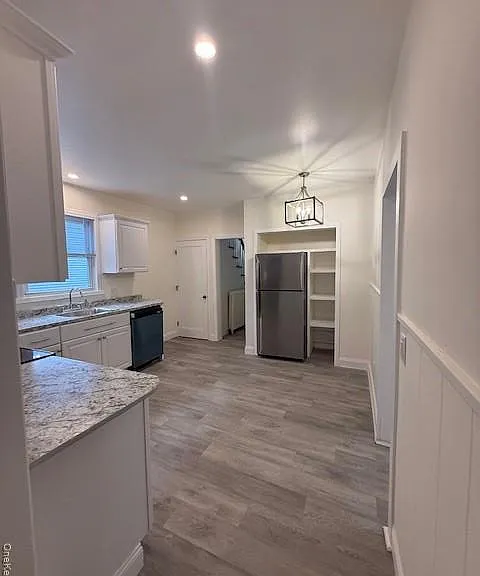 3 Terrace Ave — Photo 1