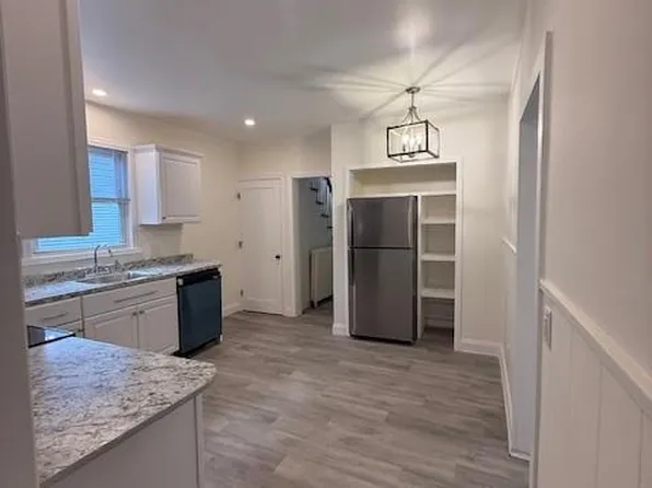 3 Terrace Ave, White Plains, NY 10603