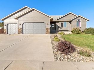 2217 Pipestone Dr, Sturgis, SD 57785