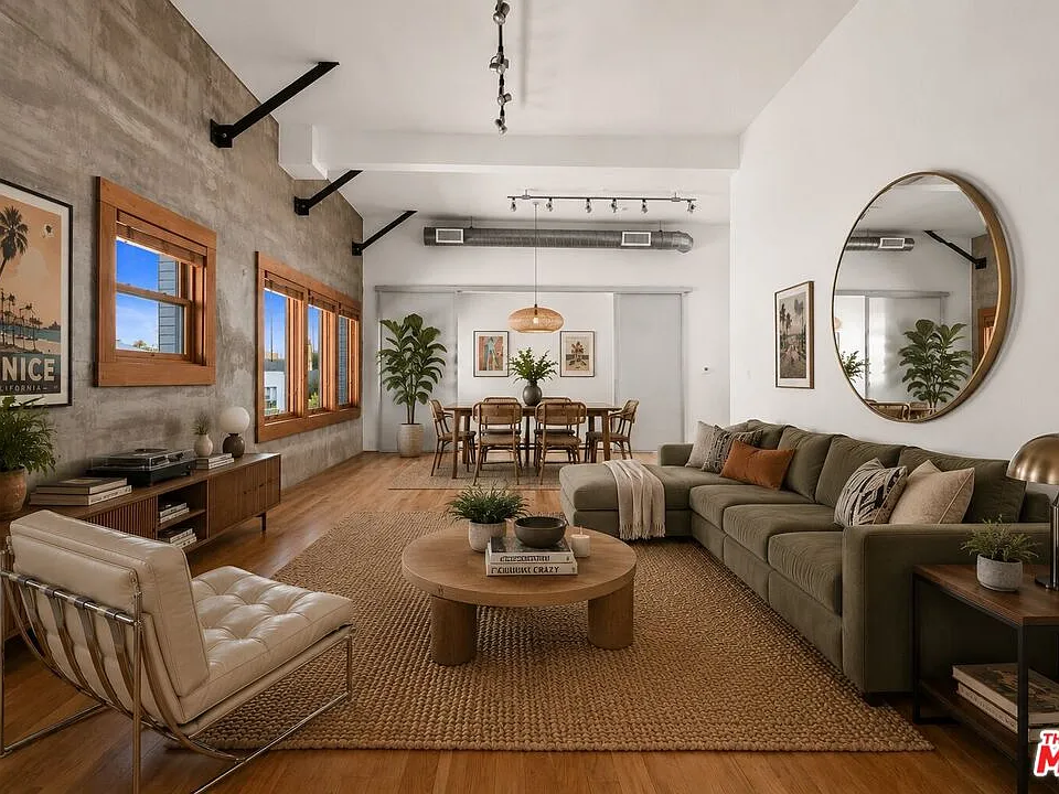 8 Brooks Ave #13