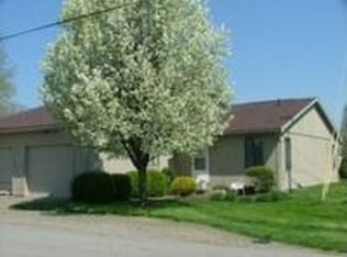409B 57th St #B, Vienna, WV 26105