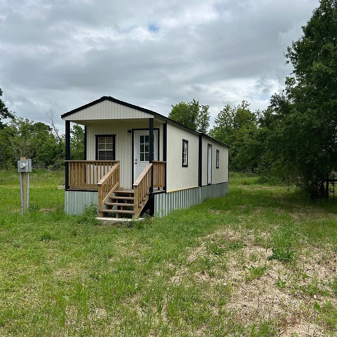 1 bed, 1.0 bath, 576 sqft, $1,000 — Photo 1