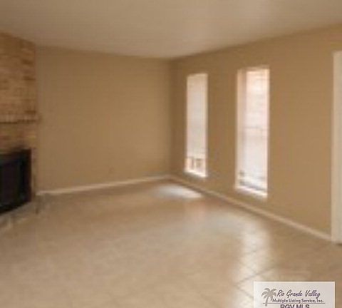 5th image of 2302 Treasure Hills Blvd APT 1