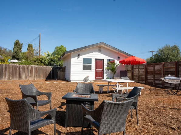 208 Houston Dr #1, Thousand Oaks, CA 91360