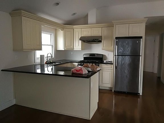4th image of 6444 Cloverdale Boulevard # Fl 2nd