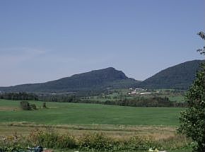 2nd image of 948 Searles Rd
