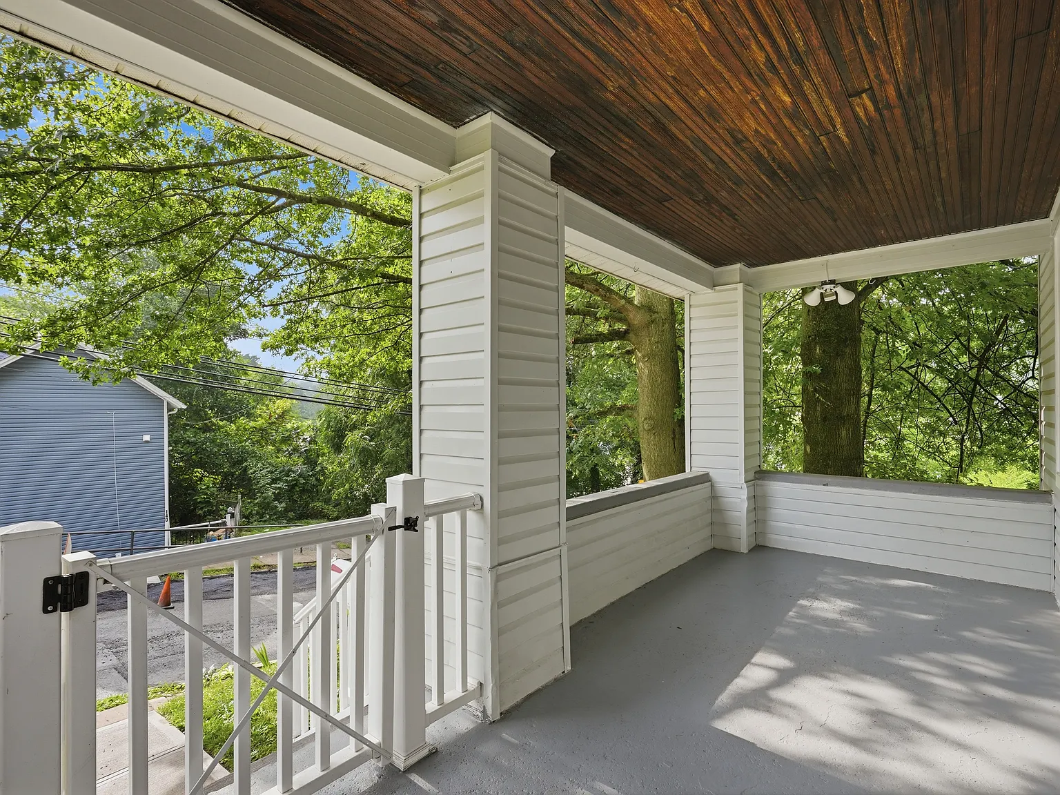 3 bed, 1400 sqft, $1,950 — Photo 3