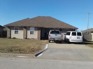 1153 N Andre Ave, Republic, MO 65738