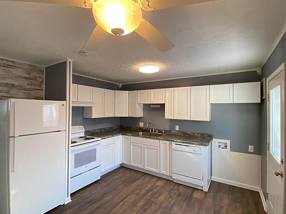 2nd image of 4825 Frost Ave