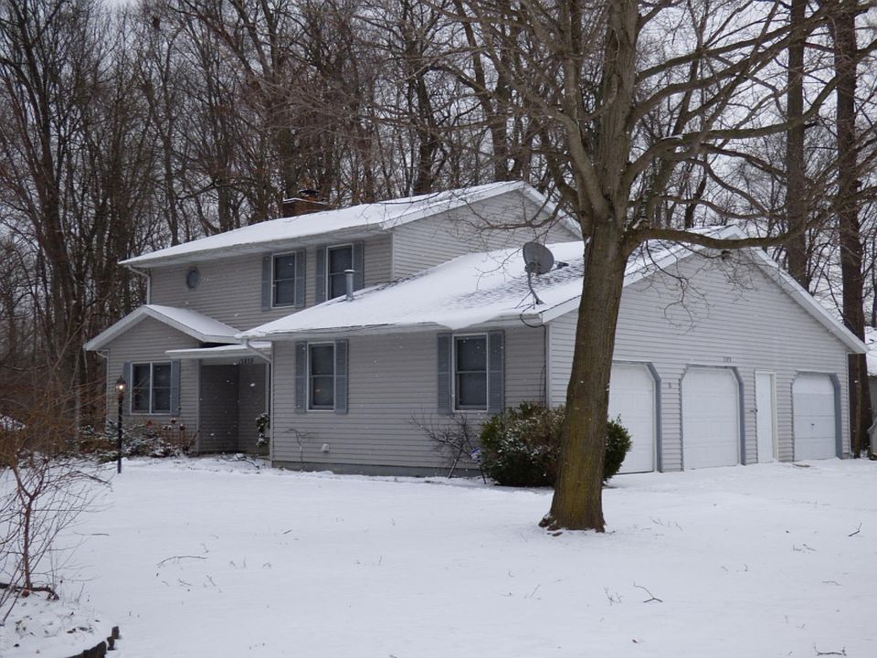 1st image of 15859 N Edgewood Dr