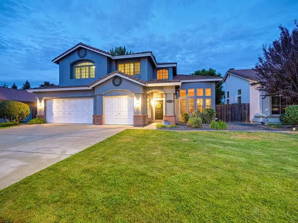 1071 Caragh St, Roseville, CA 95747