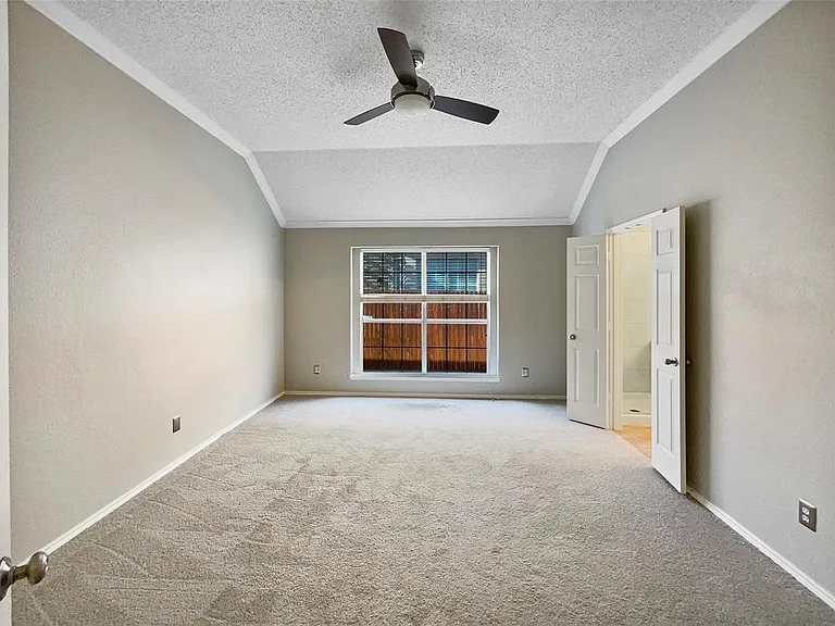 10701 Birmingham Dr — Photo 16