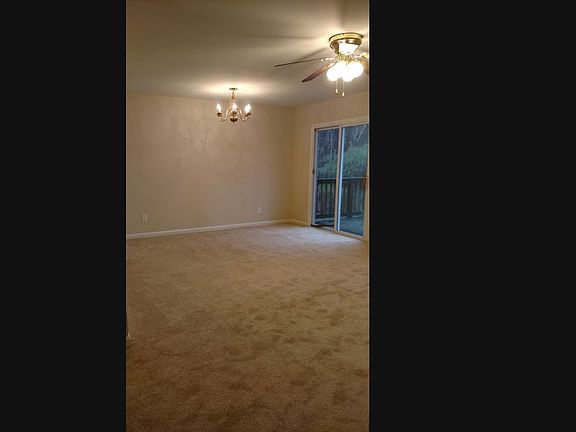 4th image of 10721 Cobblestone Dr