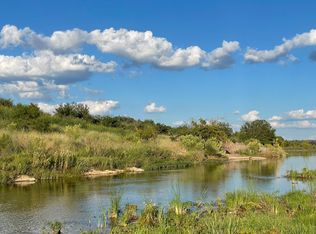 617 Llano River Rd, Mason, TX 76856