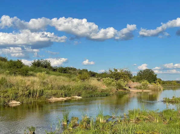 617 Llano River Road, Art, TX 76820
