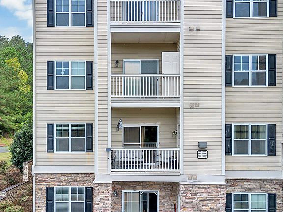 5th image of 1204 Town Creek Cir