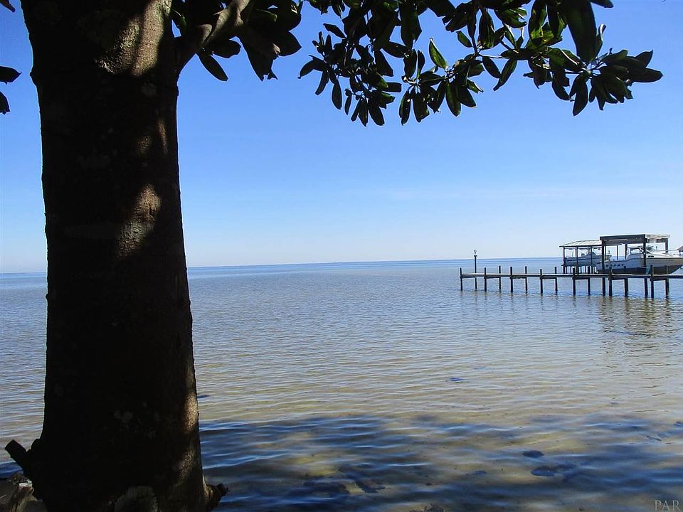 2nd image of 3854 Paradise Bay Dr
