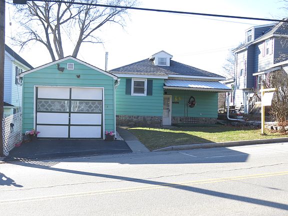 5th image of 264 Church St