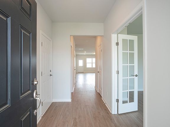 Homesite 878 Entry