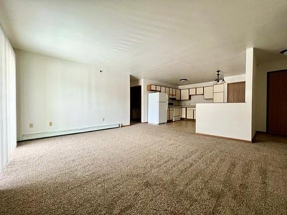3rd image of 1528 S Wasson Ln APT 5
