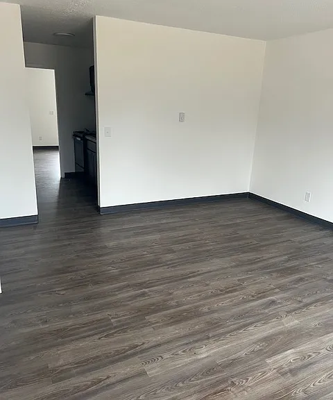 432 Martin Rd — Photo 2