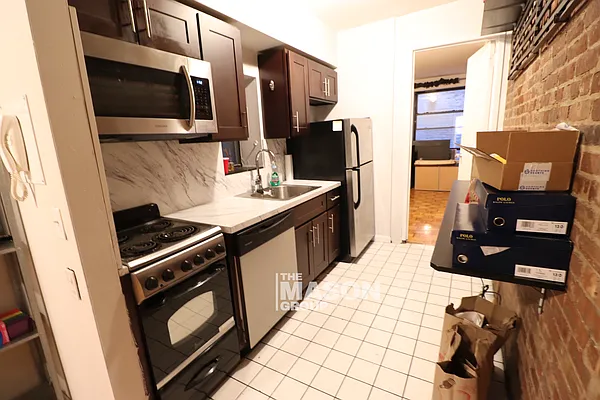 Rented by Mason Group LLC | media 7