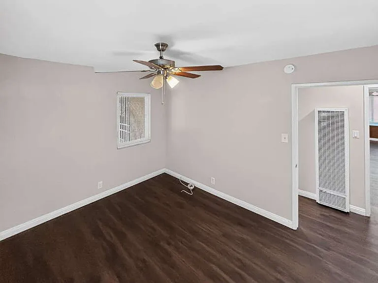 4277 Pixie Ave — Photo 15